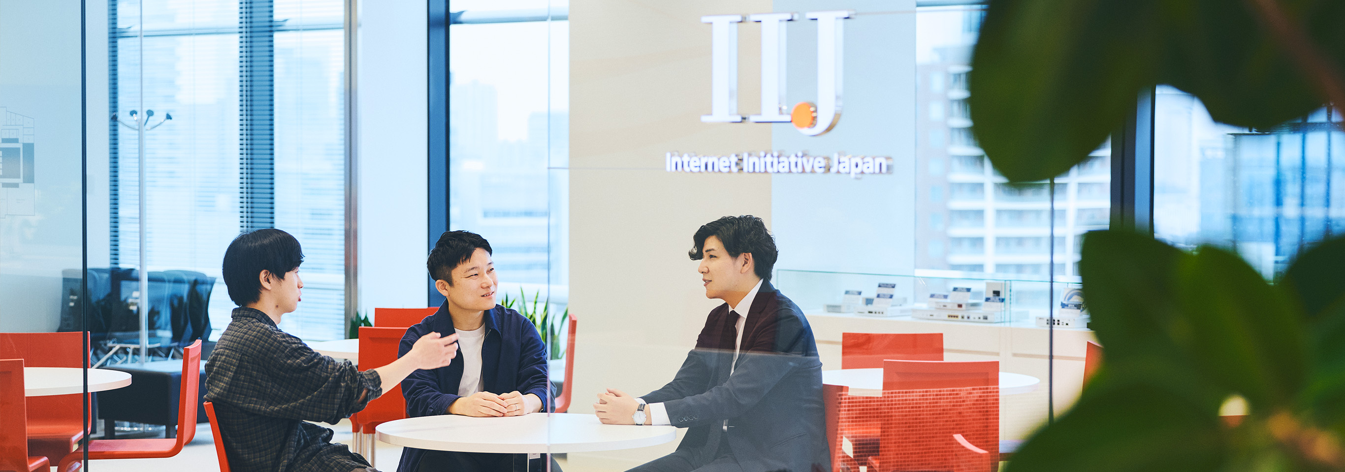 入社して分かった、仕事のリアルについて教えてください。